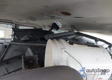 2007 Ford E-150 Chateau/Xl/Xlt из США, поврежденный, VIN 1FMNE11LX7DA12046